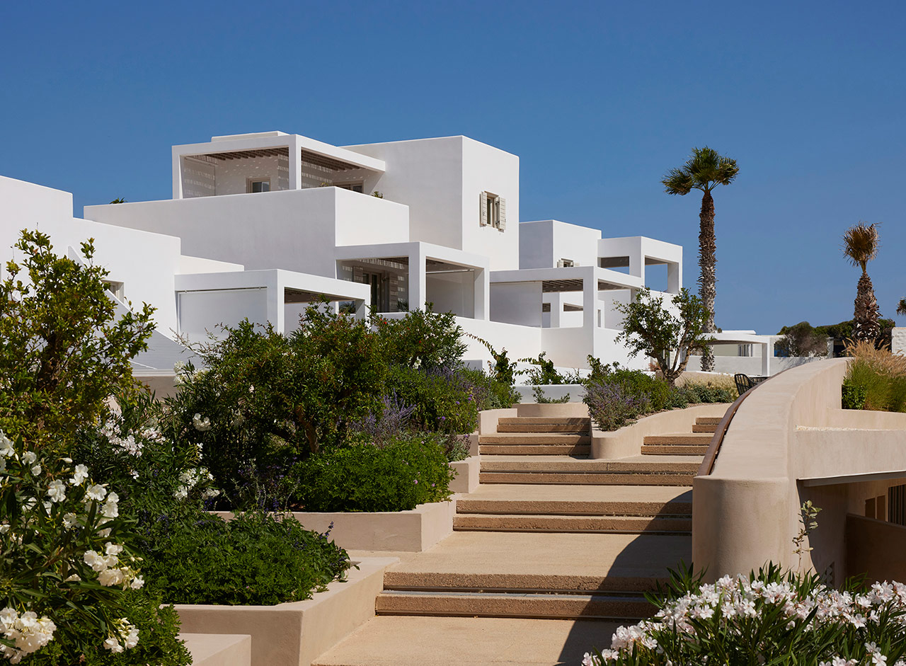 Main Hotel Rooms and Suites