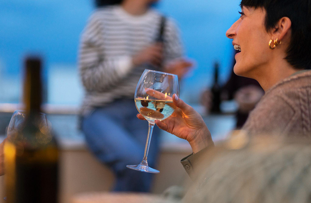 <h3>Wine Tasting at Moraitis Winery</h3>