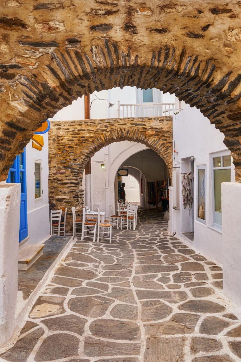 <h2>Naoussa – Harbour Walks & Evening Energy (5 Minutes on Foot)</h2>